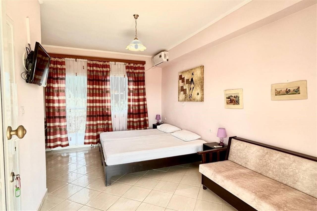Villa Irina, Nea Potidea Kassandra Beach Extérieur photo