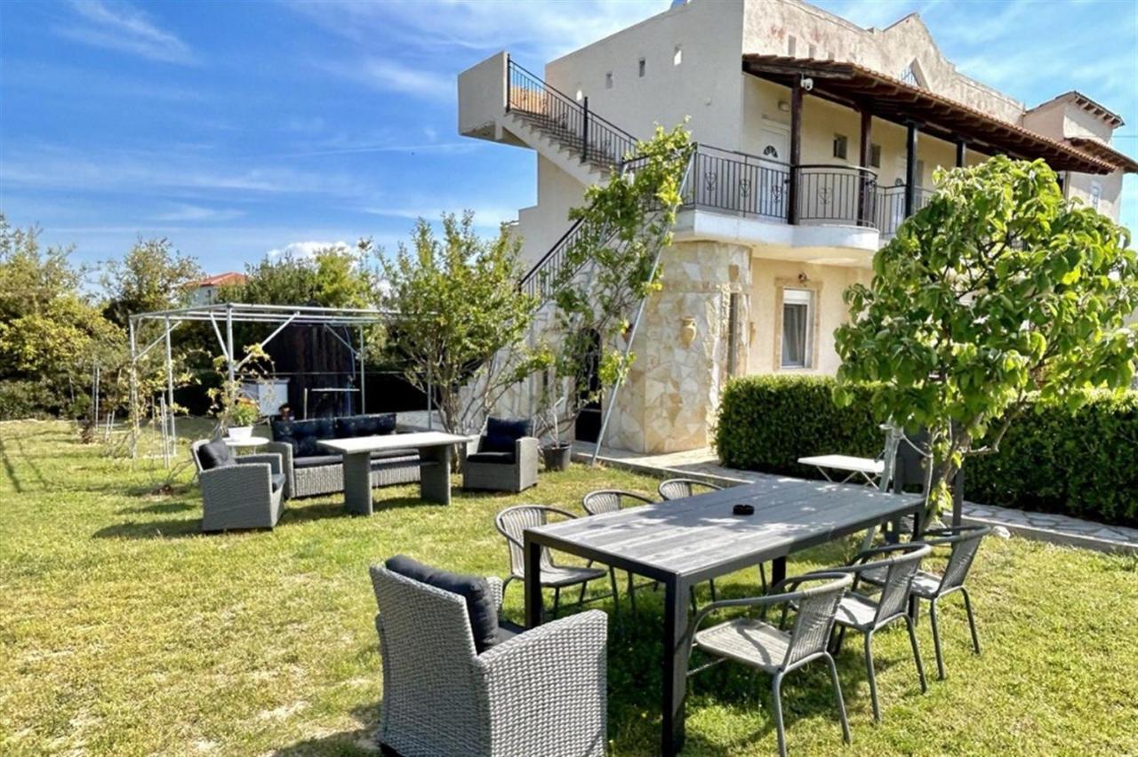 Villa Irina, Nea Potidea Kassandra Beach Extérieur photo